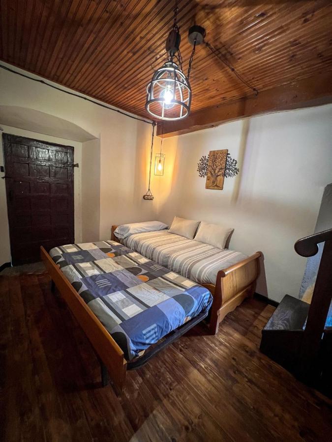 El Refugio Del Busgosu Villa Pen Ngoại thất bức ảnh